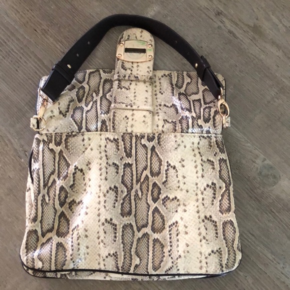 Sondra Roberts Leather Python print purse - Picture 7 of 8